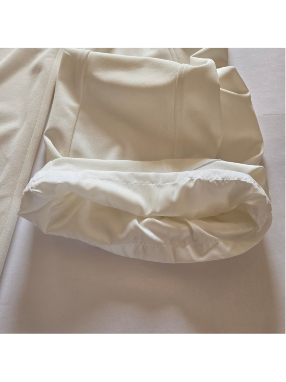 DKNY Women's Wide-Leg Crepe Cargo Pocket Ivory Pants Sz 16 NWT - Picture 10 of 13